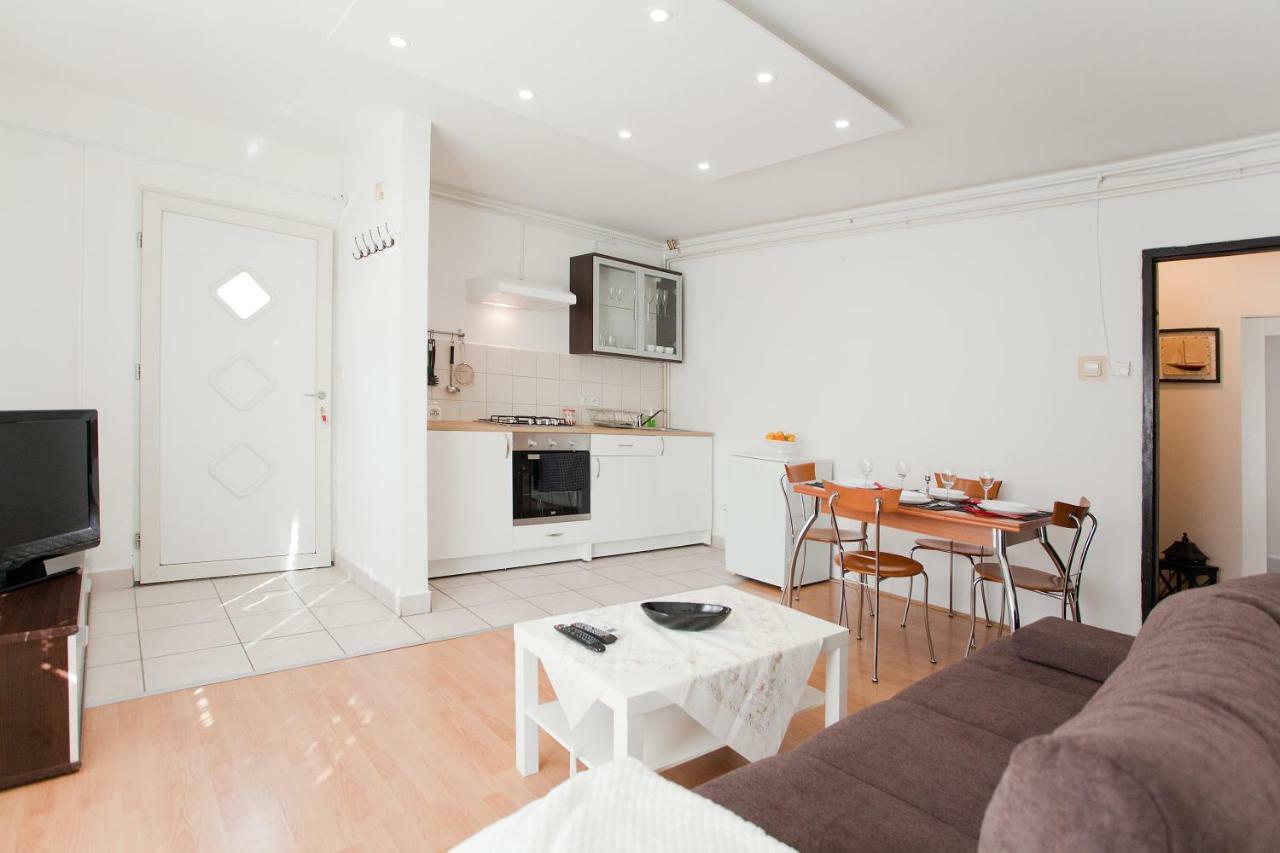 Apartman Sara Záhřeb Exteriér fotografie