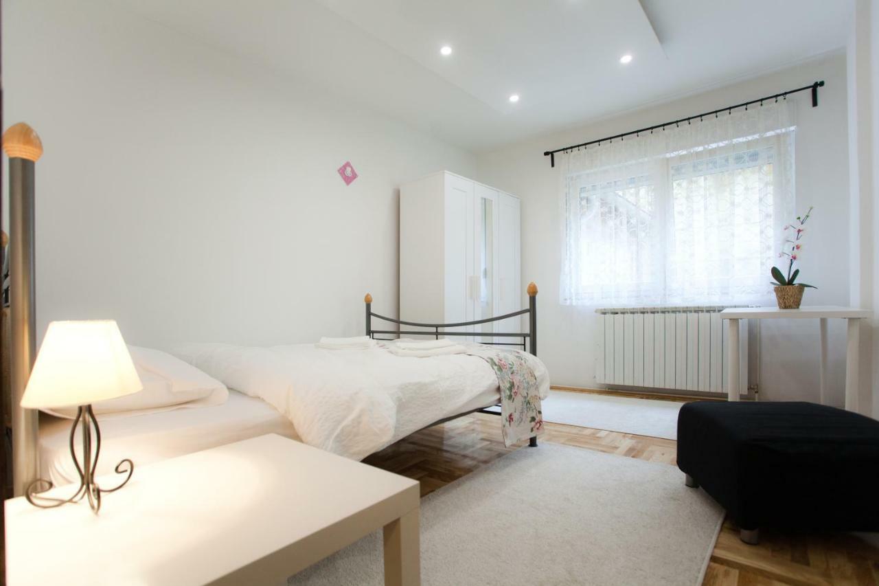 Apartman Sara Záhřeb Exteriér fotografie