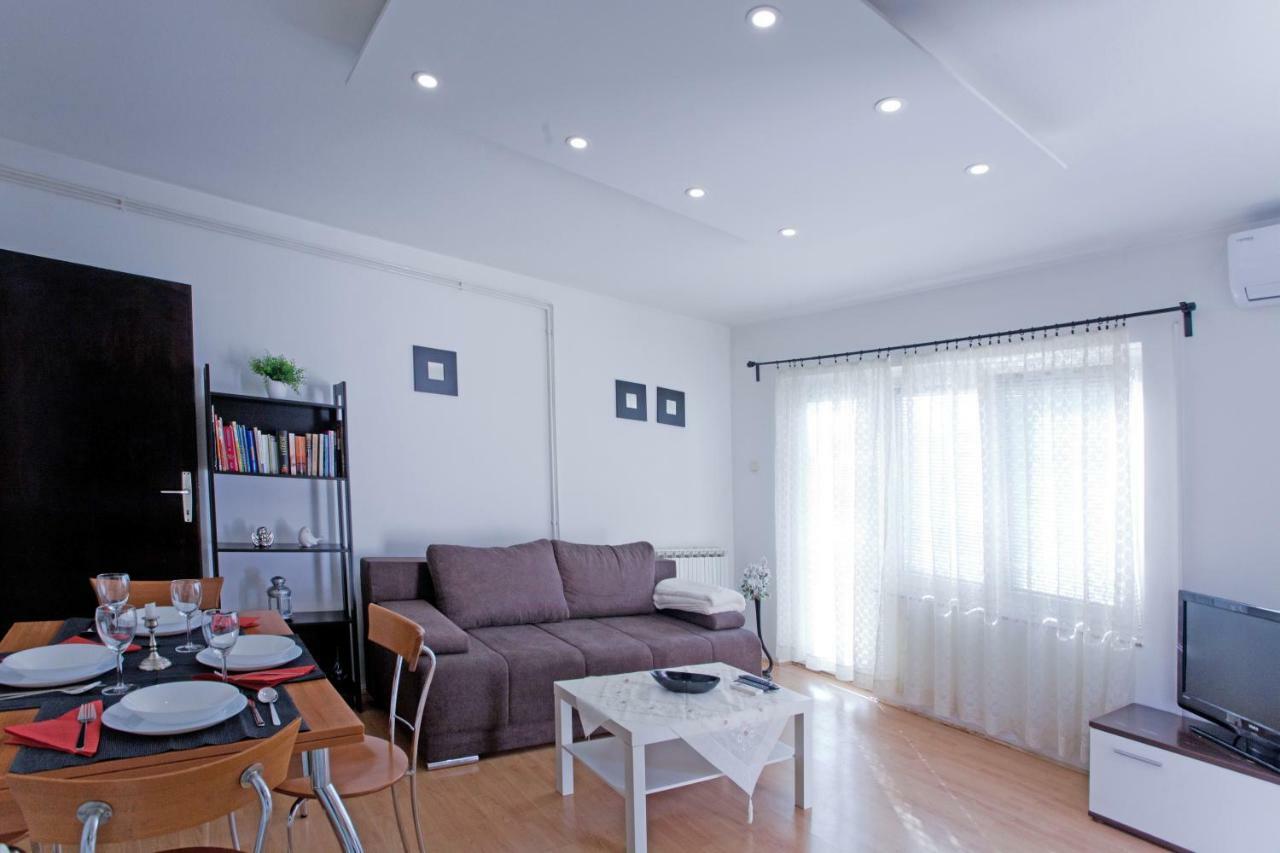 Apartman Sara Záhřeb Exteriér fotografie